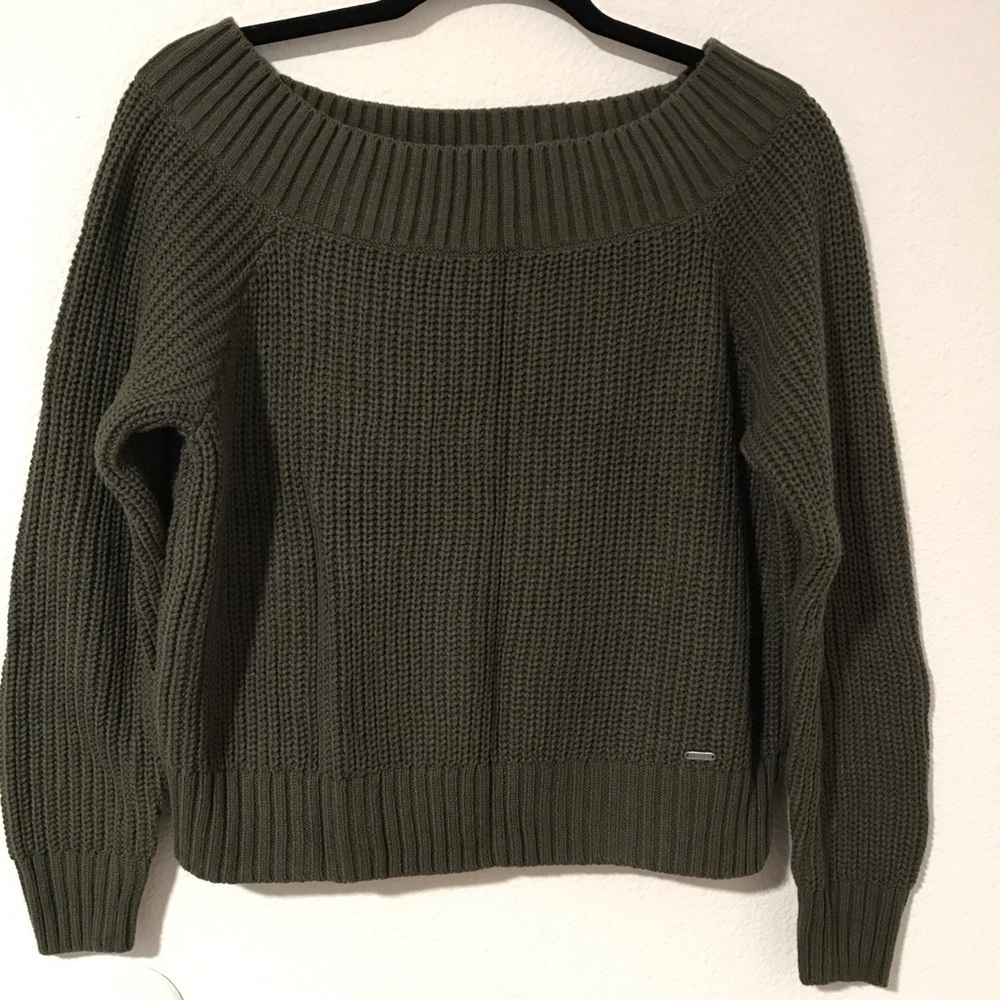 Hollister Olive Green Ribbed Sweater
